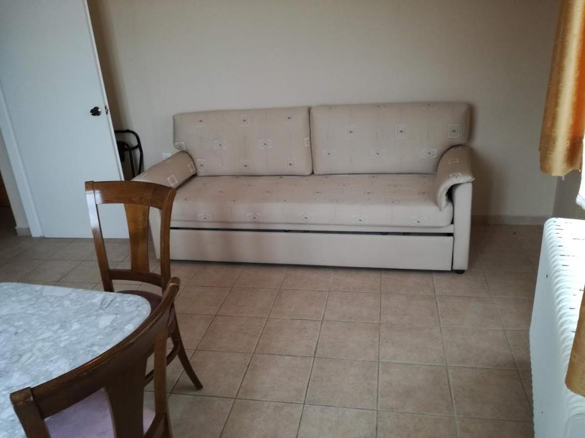 Parnon Hotel Agios Petros  エクステリア 写真